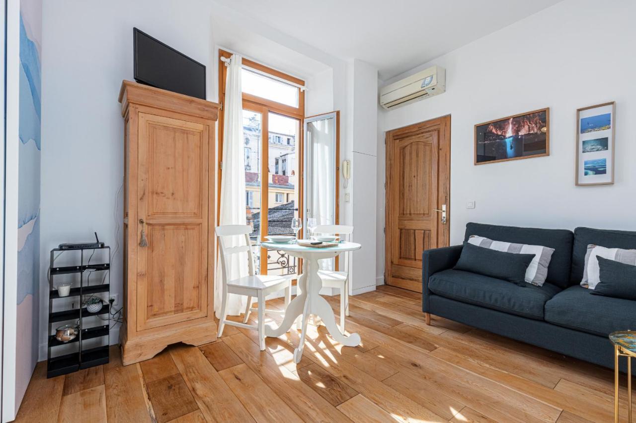 1 Bdr Downtown Near Place Massena Nisa Exterior foto