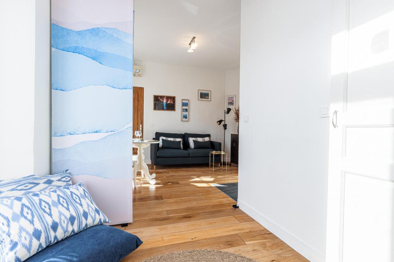 1 Bdr Downtown Near Place Massena Nisa Exterior foto
